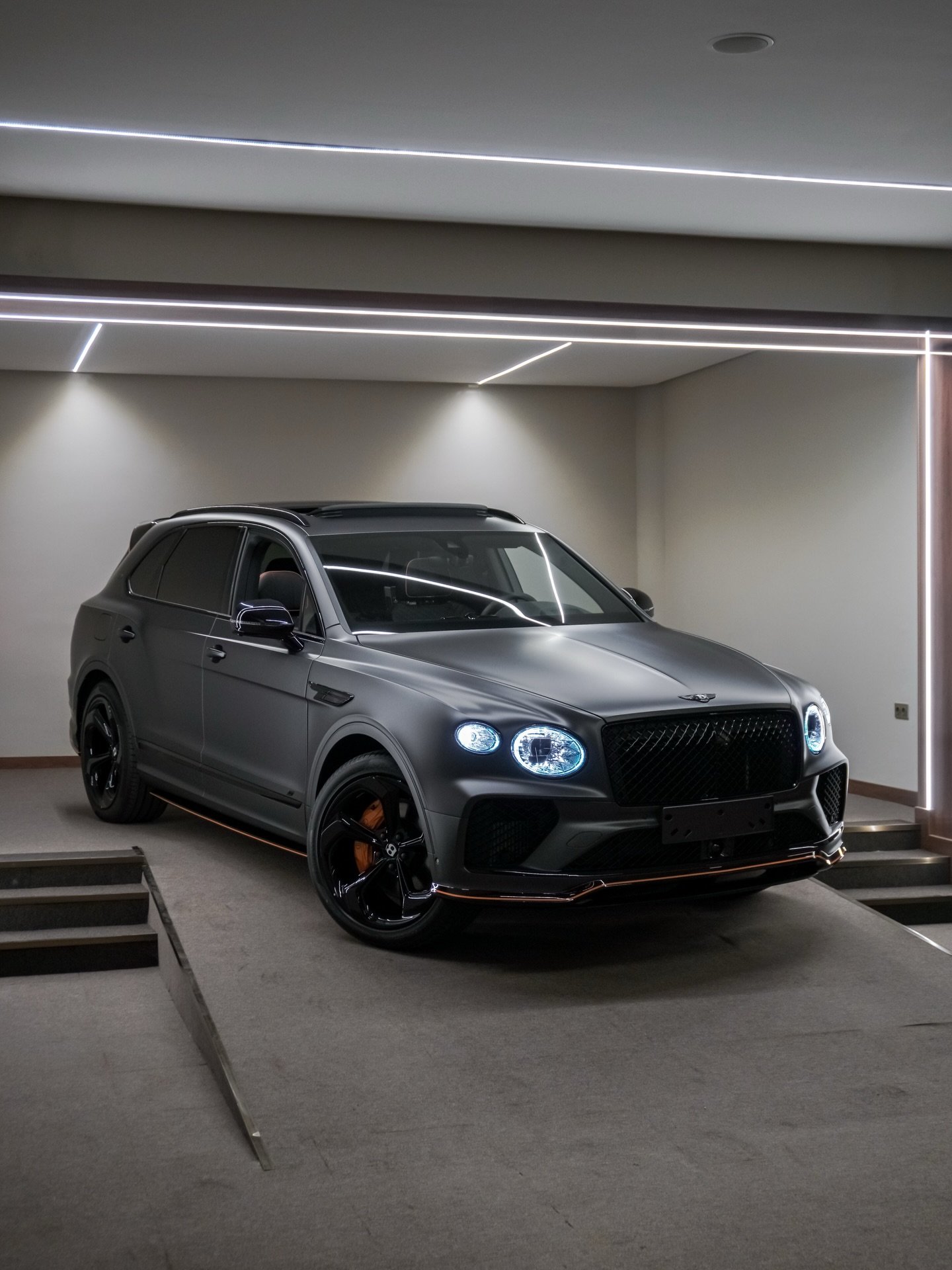 Bentley Bentayga Black Edition